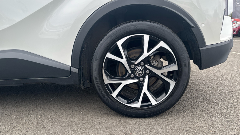 Toyota C-HR 1.8 Hybrid Design 5dr CVT Hybrid Hatchback